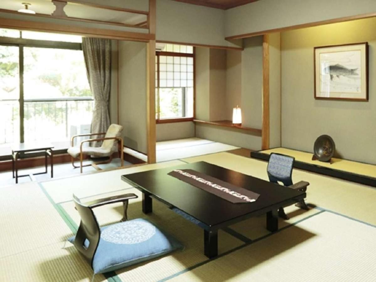 Chorakuen Hotel Matsue Buitenkant foto